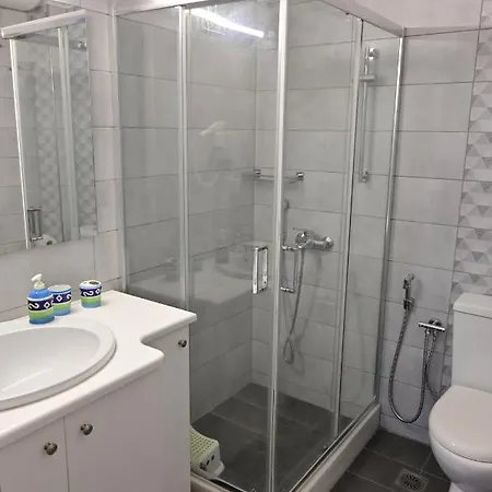 Apartamento Isidoros *